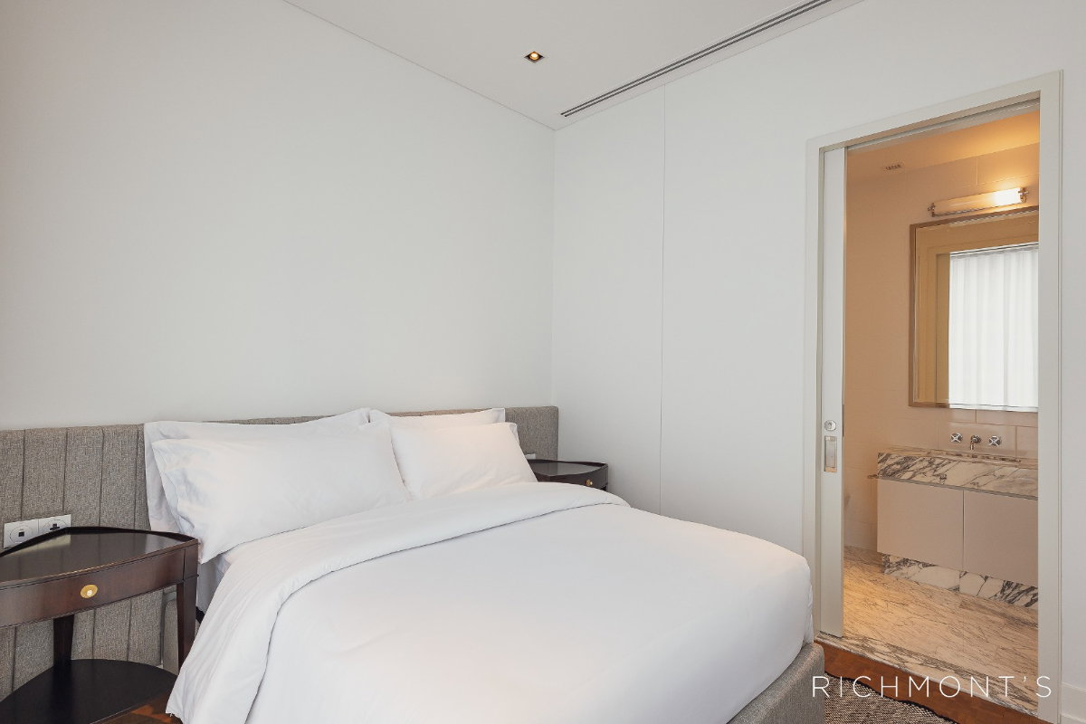 รูป The Ritz Carlton Residences Bangkok, Large 3-Bedroom - รูปที่ 9/15
