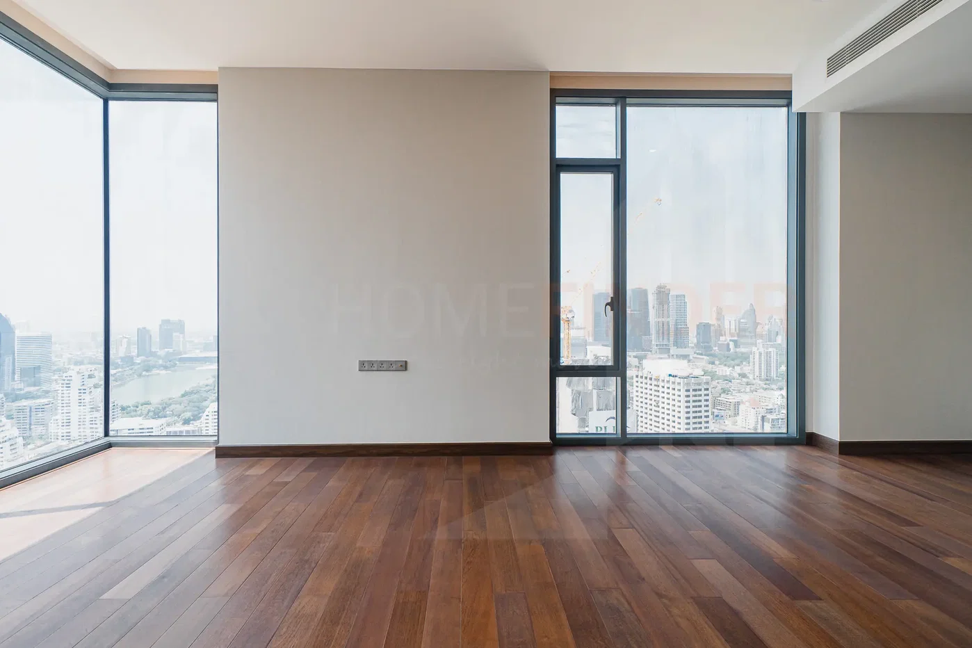 รูป Q1 Sukhumvit 4 bedrooms, for sale - รูปที่ 5/13
