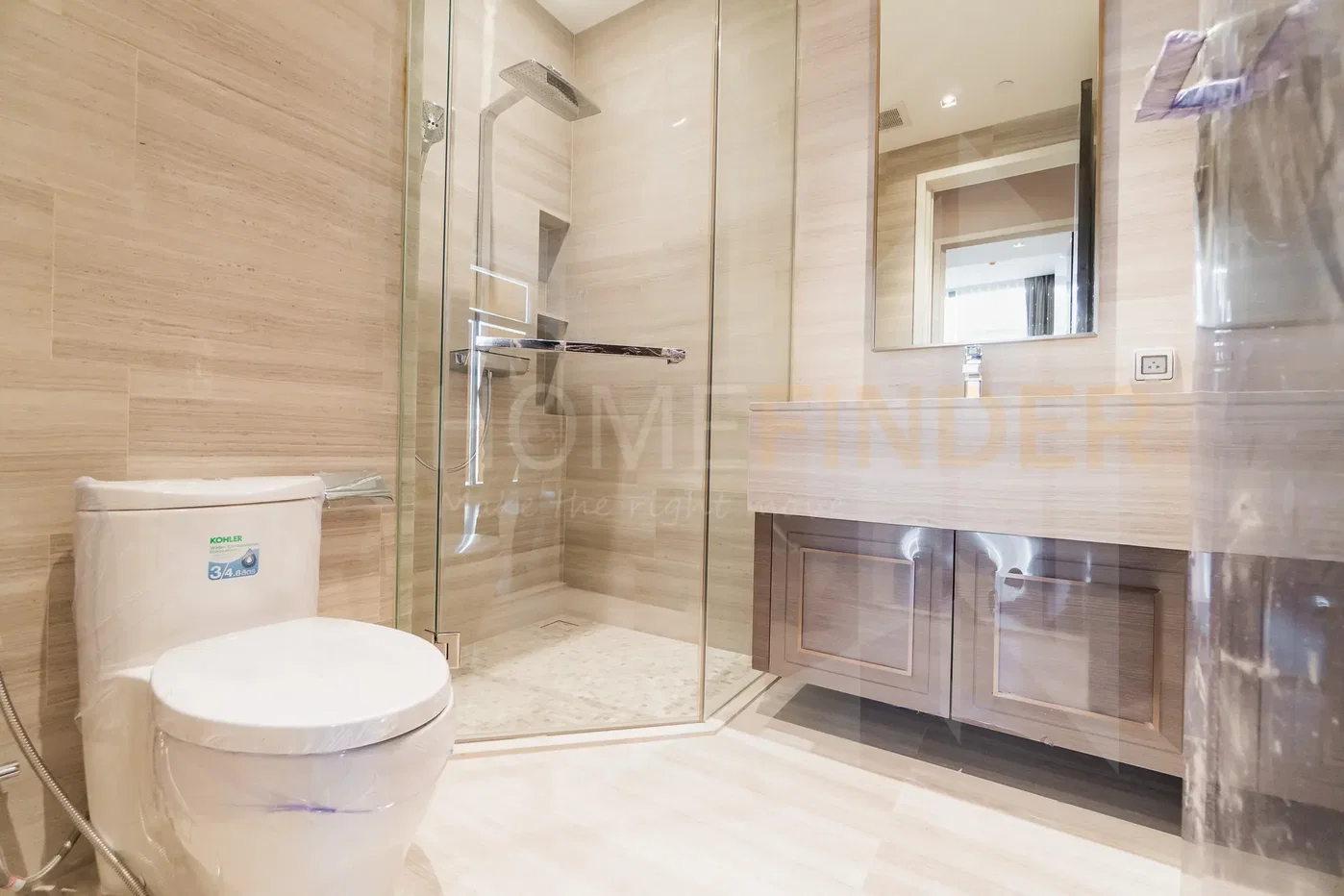 picture The Diplomat 39 2 bedrooms, for rent - 12/17