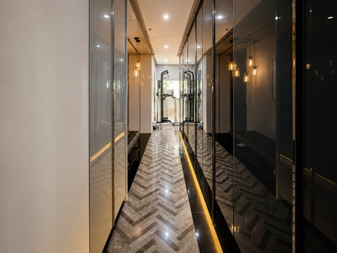 3Bed | 3Bath | BTS Asok | 240sqm | THB 150,000/mo | Fl.20 — Citi Smart Condo Sukhumvit 18 Bangkok