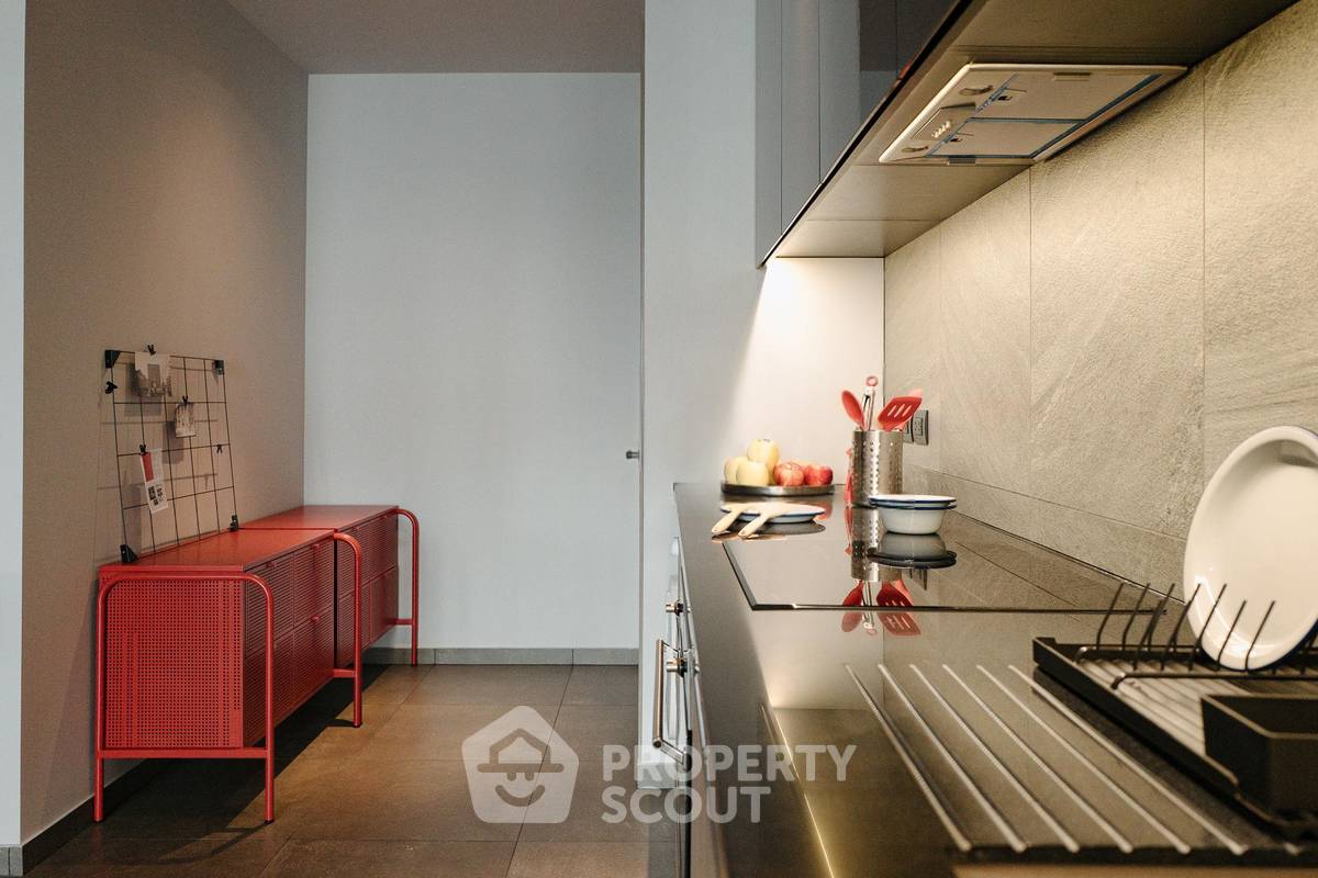 รูป คอนโด 2 ห้องนอน The Lofts Asoke ห่าง MRT เพชรบุรี 300 เมตร (ID 3260728) - รูปที่ 4/10