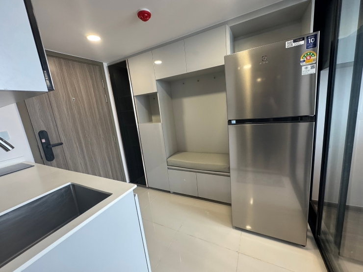 รูป Knightsbridge Space Rama 4 (Sukhumvit)
📦 Ready to move in Sep 8, 2026

📌 Prime Location:
🚶‍♂️ Just 250m from BTS Phrakanong - รูปที่ 6/19