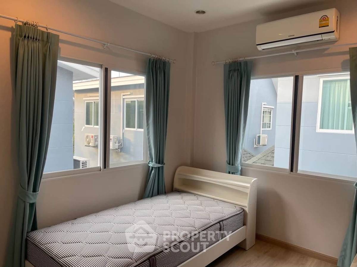 รูป บ้าน 3-ห้องนอน ที่ วินสตัน วิลเลจ พัทยา ใกล้ พัทยาตะวันออก (ID 3262978) - รูปที่ 7/13