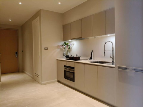 2Bed | 2Bath | BTS Krung Thon Buri | 102sqm | THB 100,000/mo | Fl.8 — Magnolias Waterfront Residences Bangkok