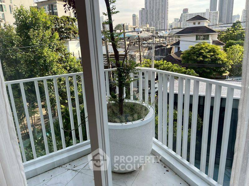 picture 2-BR Condo At Chewathai Residence Thonglor For Rent (ID 3263434) - 19/19