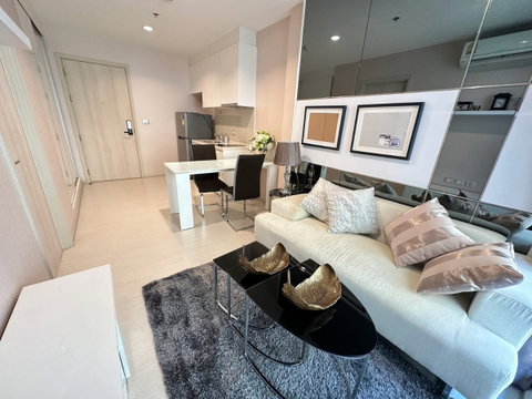 1Bed | 1Bath | BTS Ekkamai | 36sqm | THB 24,000/mo | Fl.6 — Rhythm Sukhumvit 42 Bangkok