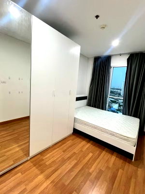 Condos for rent : 1Bed | 1Bath | BTS Surasak | 29sqm | THB 14,000/mo | Fl.22 — Lumpini Place Rama 3 - Riverine Bangkok