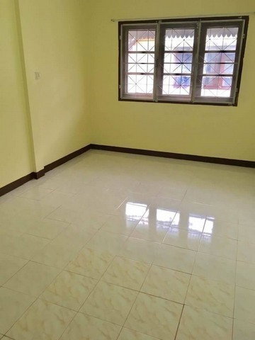 รูป 🏡 ขายทาวน์เฮ้าส์ 2 ชั้น เฉลิมพระเกียรติ ร.9 ซ.17 - รูปที่ 5/12