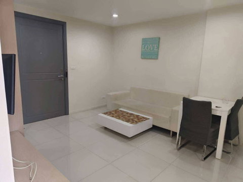 1Bed | 1Bath | BTS Punnawithi | 37sqm | THB 10,000/mo | Fl.5 — Elements Srinakarin Bangkok