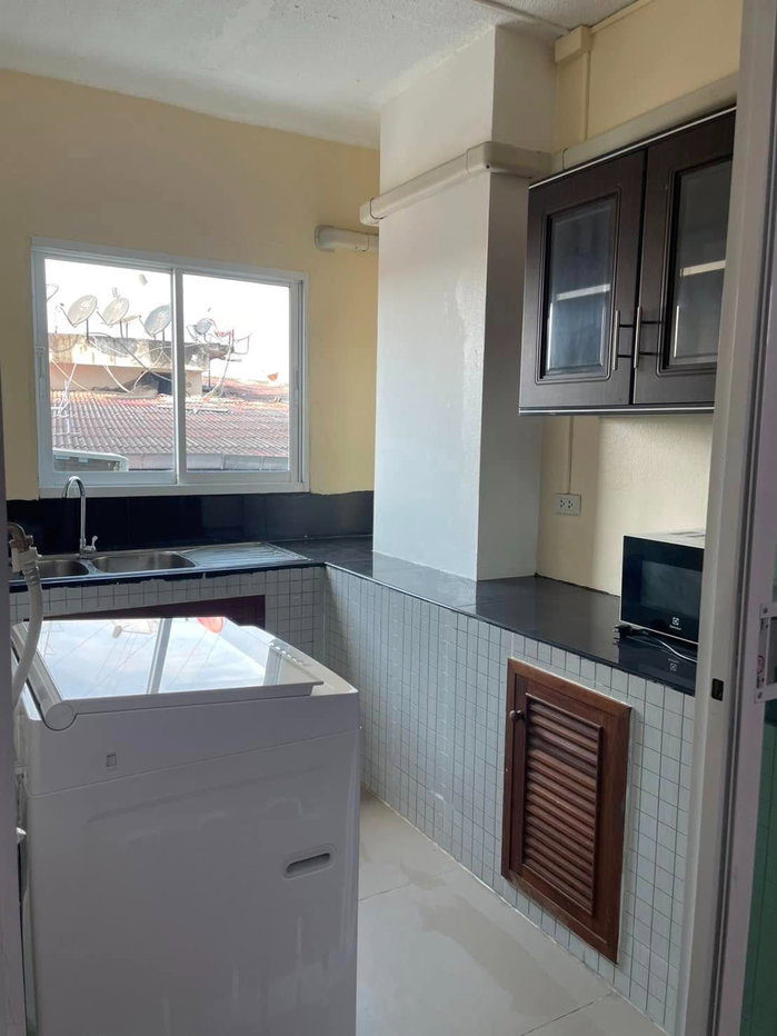 รูป 🏢 ขายด่วน! คอนโด SR Complex 80 ตร.ม. 3 นอน 2 น้ำ 1.99 ล้าน 📞 063-6649056 - รูปที่ 6/17