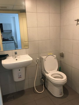 1 ห้องนอน | 1 ห้องน้ำ | MRT Phra Ram 9 | 31 ตร.ม. | 23,000 บาท/เดือน | ชั้น 10 — Rhythm Asoke กรุงเทพฯ