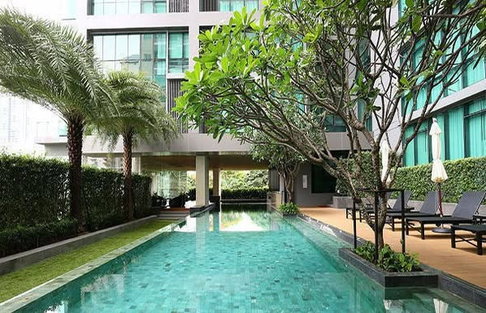 1 ห้องนอน | 1 ห้องน้ำ | BTS Asok | 53 ตร.ม. | 29,000 บาท/เดือน | ชั้น 4 — The Room Sukhumvit 21 กรุงเทพฯ