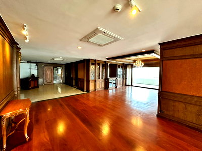 Condos for rent : 4Bed | 4Bath | BTS Nana | 365sqm | THB 120,000/mo | Fl.6 — Fairtower Condo Bangkok