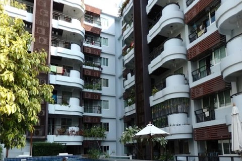 รูปภาพ 1 ห้องนอน | 1 ห้องน้ำ | BTS On Nut | 52 ตร.ม. | 18,000 บาท/เดือน | ชั้น 5 — The Next Garden Suite กรุงเทพฯ
