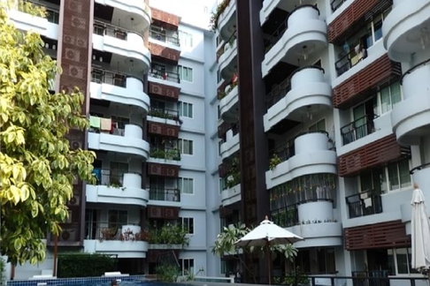 1 ห้องนอน | 1 ห้องน้ำ | BTS On Nut | 52 ตร.ม. | 18,000 บาท/เดือน | ชั้น 5 — The Next Garden Suite กรุงเทพฯ