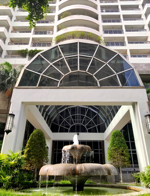 คอนโดให้เช่า : 1 ห้องนอน | 1 ห้องน้ำ | MRT Lumphini | 97 ตร.ม. | 65,000 บาท/เดือน | ชั้น 12 — Sathorn Park Place กรุงเทพฯ