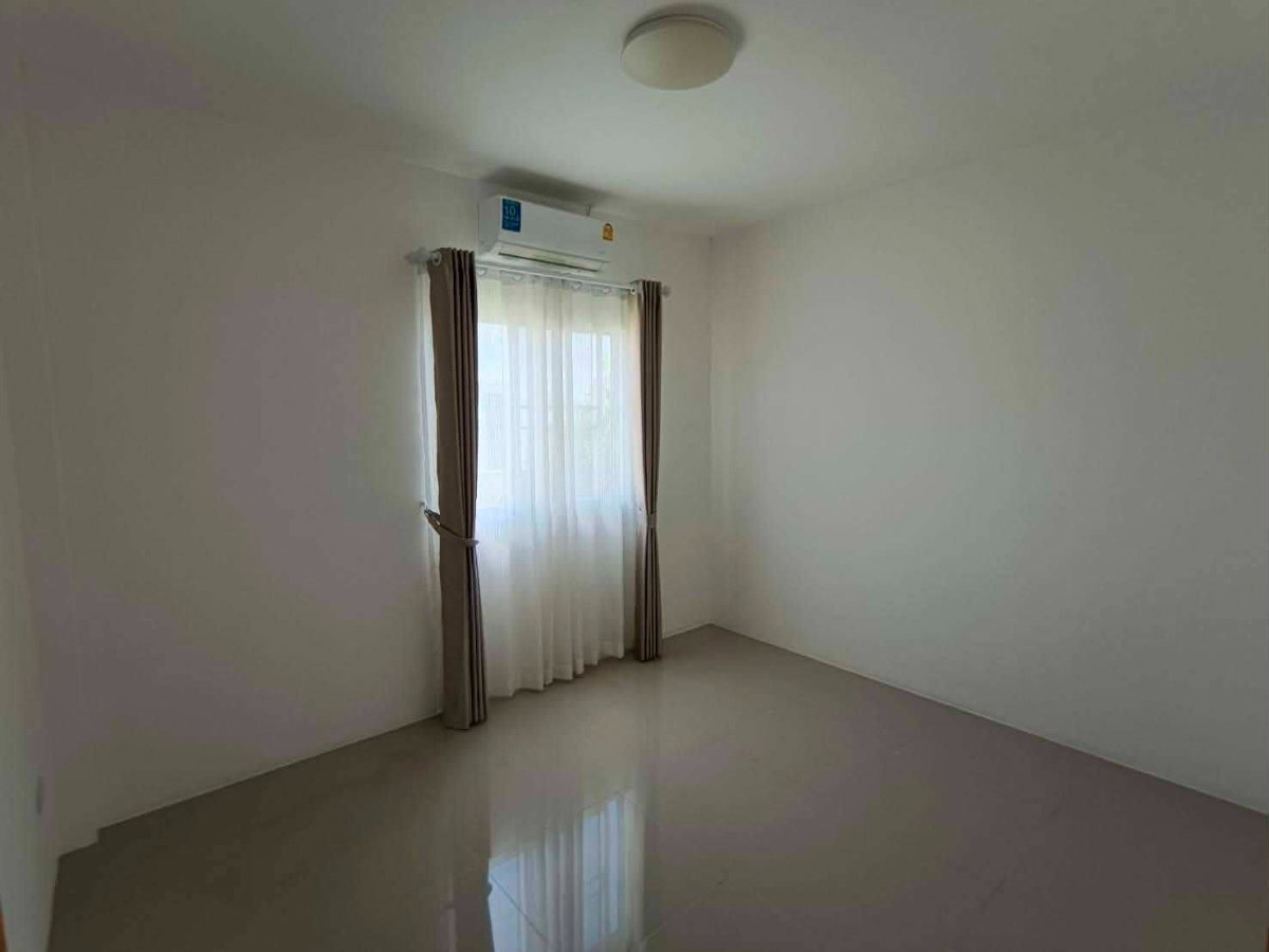 รูป 🏡 บ้านสร้างใหม่ ราคา 2.5 ล้าน โซนหางดง-หารแก้ว ผ่อนตรงกับเจ้าของได้ 📞 063-6649056 - รูปที่ 3/12