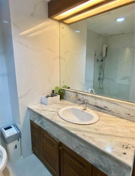 1 ห้องนอน | 1 ห้องน้ำ | BTS Ratchadamri | 37 ตร.ม. | 12,000 บาท/เดือน | ชั้น 7 — Grand Condo กรุงเทพฯ