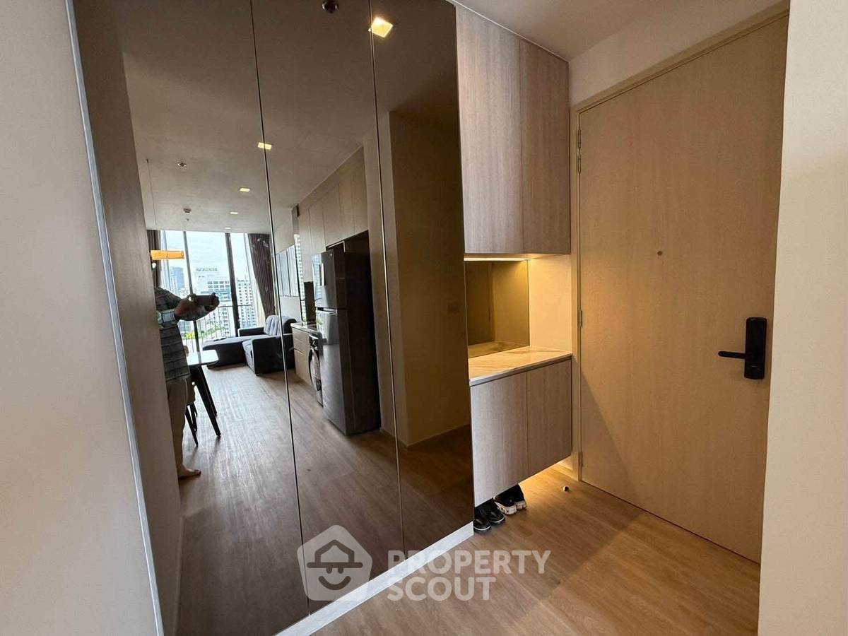 picture 2-BR Condo At Noble State 39 Near BTS Phrom Phong (ID 3263835) - 7/15