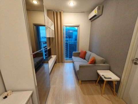 1Bed | 1Bath | MRT Phra Ram 9 | 26sqm | THB 17,000/mo | Fl.35 — Noble Revolve Ratchada Bangkok