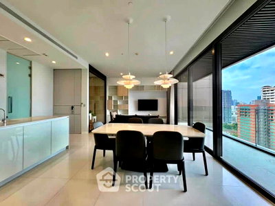 Condos for rent : 100m To BTS Phrom Phong | 2-BR Vittorio Sukhumvit 39 (ID 3262231)