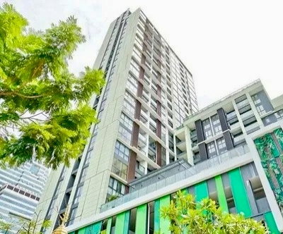 1 ห้องนอน | 1 ห้องน้ำ | BTS Phra Khanong | 38 ตร.ม. | 24,000 บาท/เดือน | ชั้น 26 — Regal Condo Sathorn กรุงเทพฯ