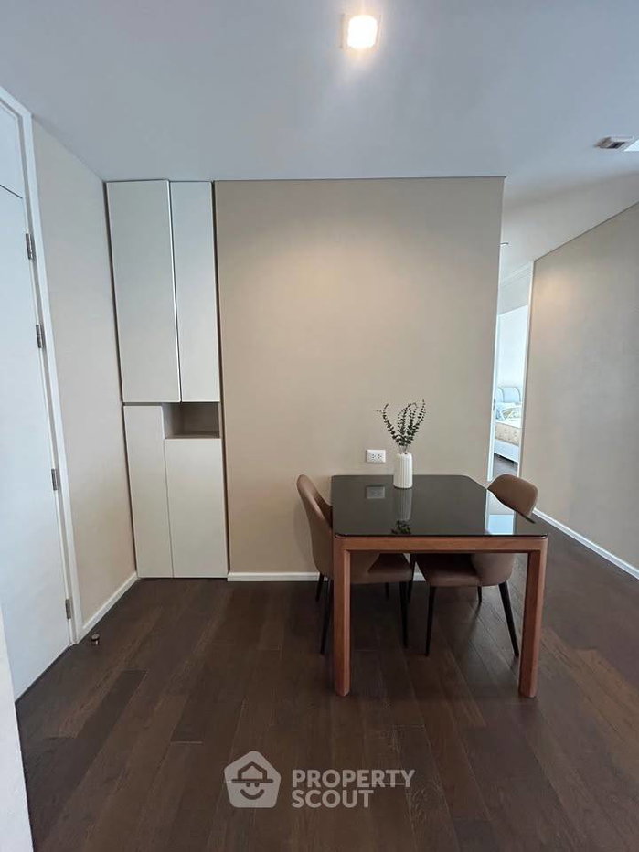picture 2-BR Condo at The Saint Residences near MRT Phahon Yothin (ID 3260088) - 6/18