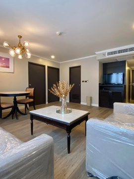 2 ห้องนอน | 2 ห้องน้ำ | BTS Nana | 79 ตร.ม. | 38,000 บาท/เดือน | ชั้น 12 — Omni Tower กรุงเทพฯ