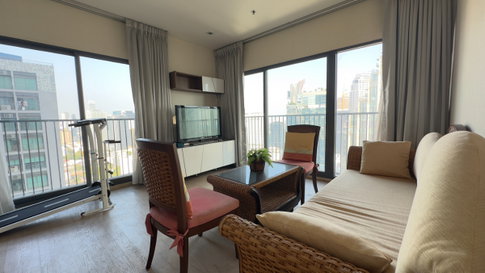 1Bed | 1Bath | BTS Thong Lo | 64sqm | THB 45,000/mo | Fl.24 — Noble Remix Bangkok