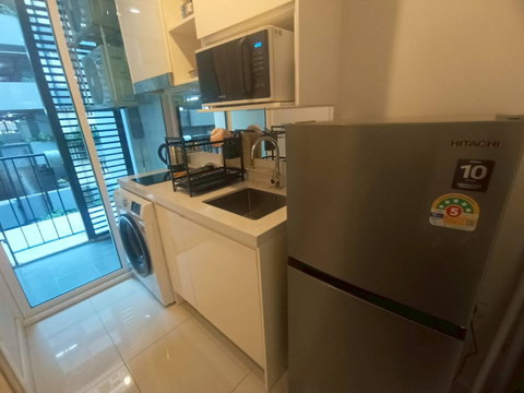 1Bed | 1Bath | ARL Ban Thap Chang | 32sqm | THB 14,000/mo | Fl.22 — The Sky Sukhumvit Bangkok
