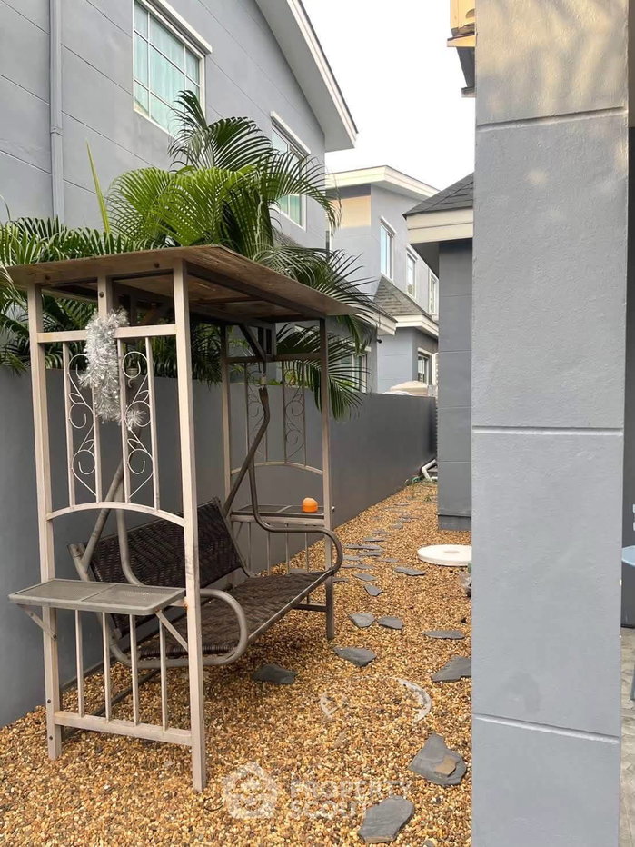 รูป บ้าน 3-ห้องนอน ที่ วินสตัน วิลเลจ พัทยา ใกล้ พัทยาตะวันออก (ID 3262978) - รูปที่ 2/13