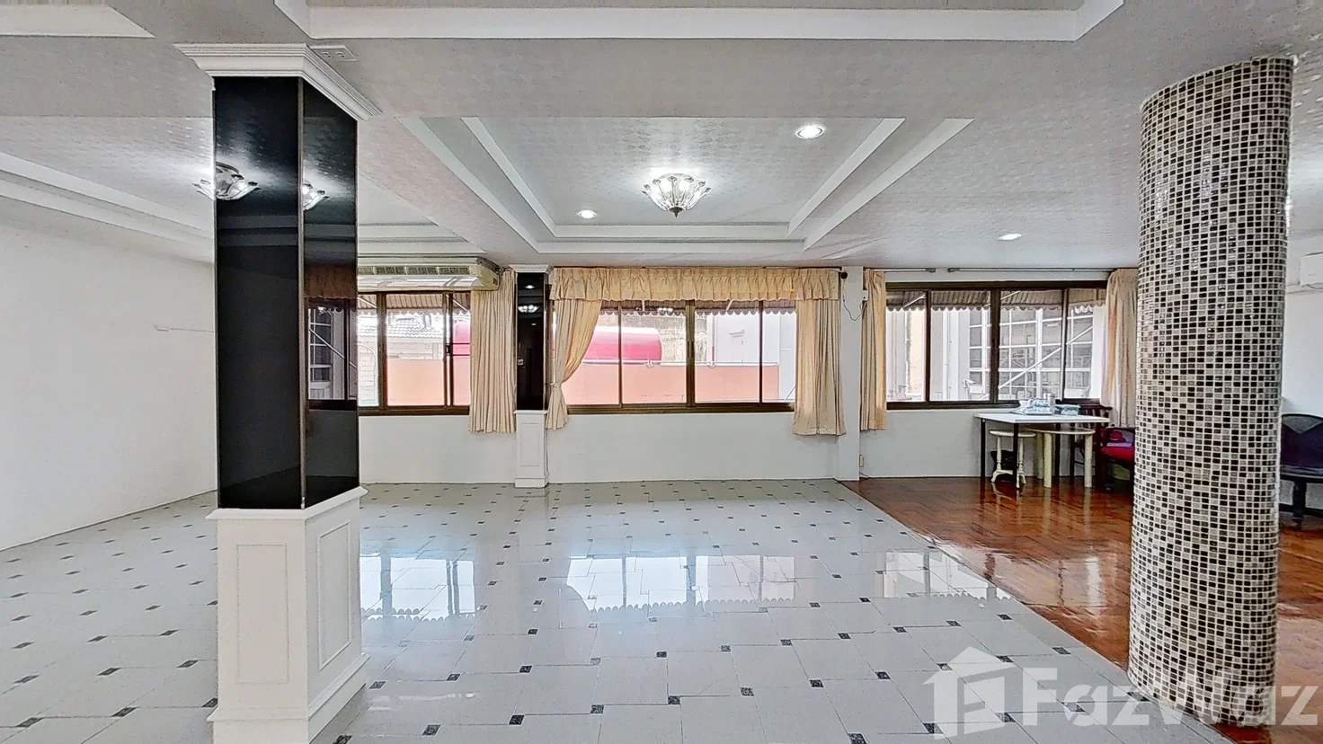 รูป ขาย ทาวน์เฮ้าส์ 13 ห้องนอน ใน คลองตัน, กรุงเทพมหานคร 1371648 - รูปที่ 4/19