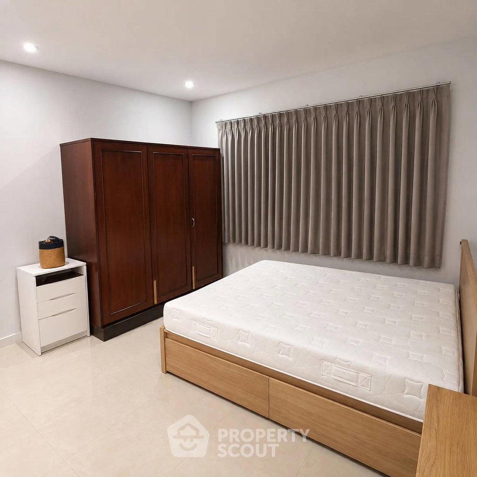 picture Spacious 6-BR House 350 Sqm In Tha Raeng, Bang Khen (ID 3253640) - 15/42