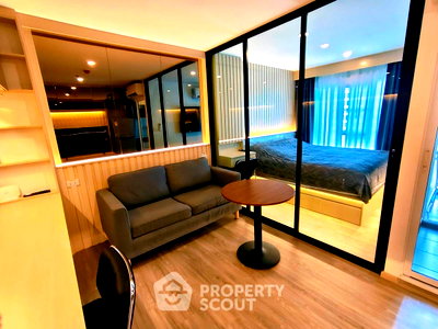 คอนโดให้เช่า : คอนโด 1 ห้องนอน Regent Home Bangna ขนาด 29 ตารางเมตร ใกล้ BTS บางนา (ID 3262364)
