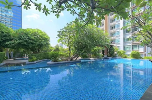 1Bed | 1Bath | MRT Phetchaburi | 40sqm | THB 22,000/mo | Fl.32 — Circle Condominium Bangkok