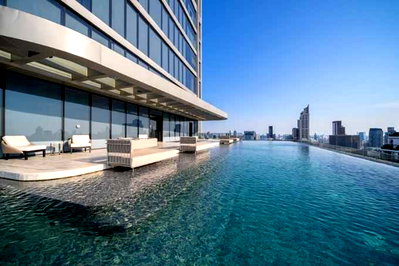 คอนโดให้เช่า : 1 ห้องนอน | 1 ห้องน้ำ | MRT Phetchaburi | 35 ตร.ม. | 35,000 บาท/เดือน | ชั้น 12 — The Esse At Singha Complex กรุงเทพฯ