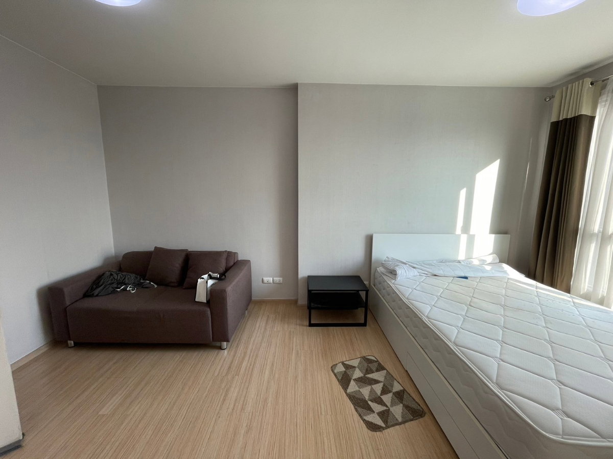 รูป ให้เช่า 7,000 ( ห้องสตูดิโอ) ** ( ฟิวส์ เซนเซ่ บางแค ) !! ใกล้สถานีรถไฟฟ้าหลักสอง * โบ๊ท 088-398-3835 - รูปที่ 4/9