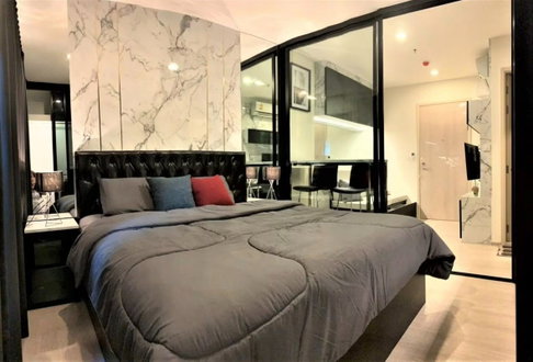 1Bed | 1Bath | MRT Phetchaburi | 30sqm | THB 18,000/mo | Fl.21 — Life Asoke Bangkok