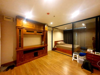 คอนโดให้เช่า : 1 ห้องนอน | 1 ห้องน้ำ | 35 ตร.ม. | 13,500 บาท/เดือน | ชั้น 36 — The Tree Interchange Condo กรุงเทพฯ