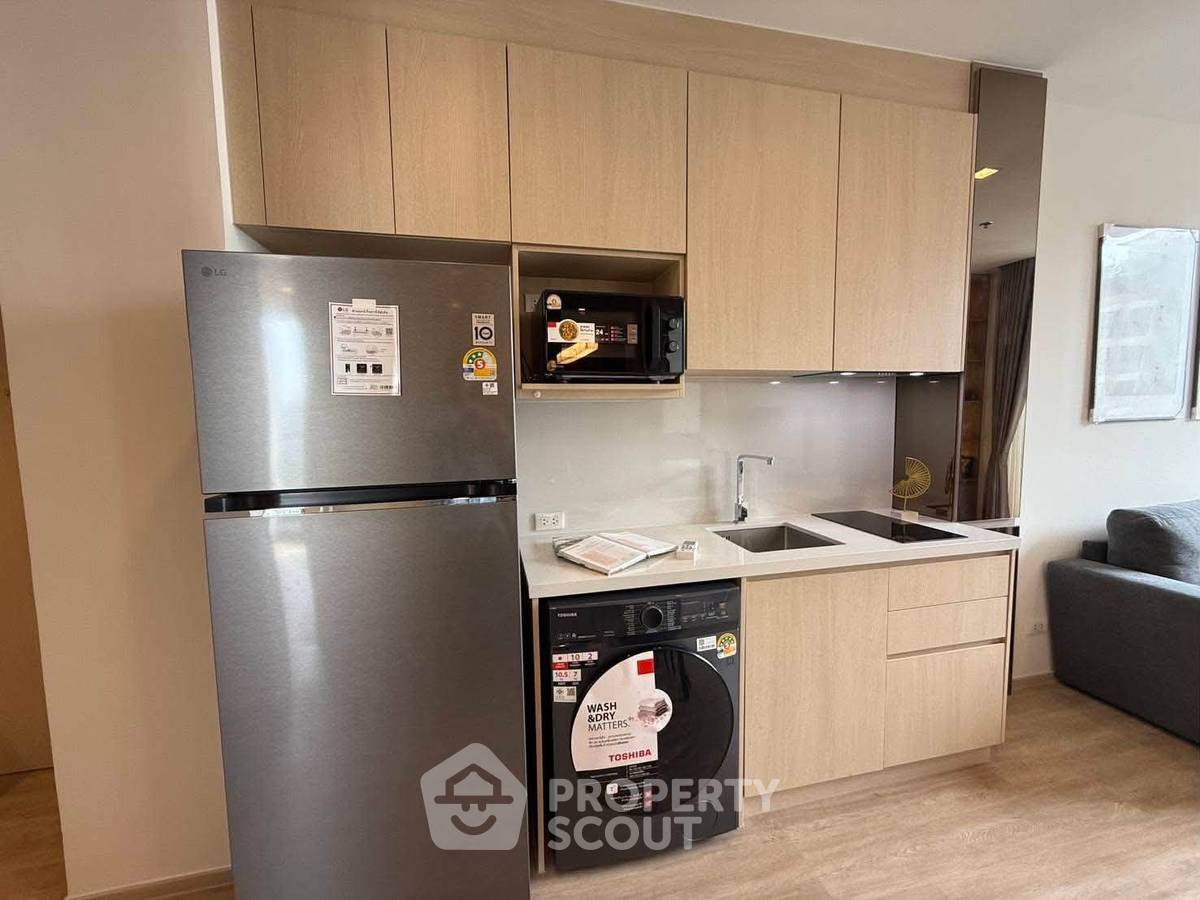 picture 2-BR Condo At Noble State 39 Near BTS Phrom Phong (ID 3263835) - 9/15