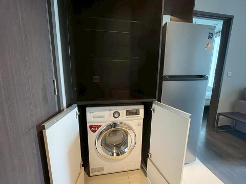 1Bed | 1Bath | MRT Sukhumvit | 31sqm | THB 23,000/mo | Fl.5 â Edge Sukhumvit 23 Bangkok