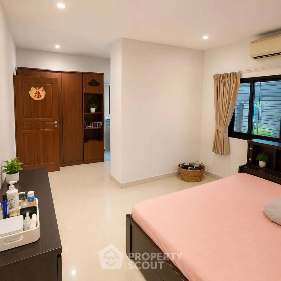 picture Spacious 6-BR House 350 Sqm In Tha Raeng, Bang Khen (ID 3253640) - 19/42