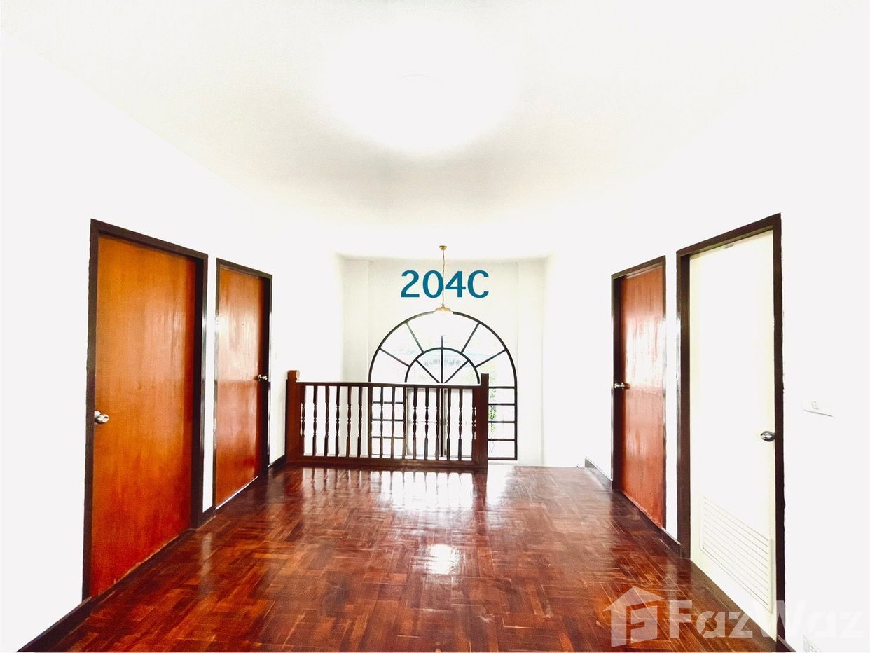 รูป บ้านเดี่ยวให้เช่า 4 ห้องนอน ใน วังทองหลาง, กรุงเทพมหานคร 5570140 - รูปที่ 14/16