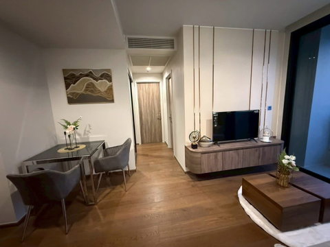1 ห้องนอน | 1 ห้องน้ำ | BTS Thong Lo | 45 ตร.ม. | 39,000 บาท/เดือน | ชั้น 15 — Ideo Q Sukhumvit 36 กรุงเทพฯ