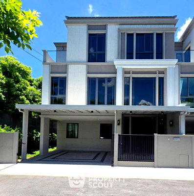 Houses for rent Bangkok : 2-BR House in Suan Luang (ID 3262723)