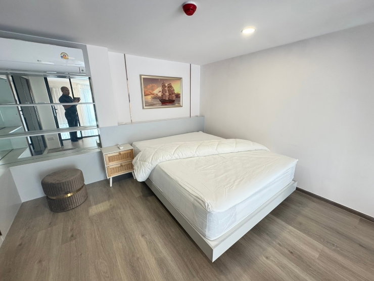 รูป Knightsbridge Space Rama 4 (Sukhumvit)
📦 Ready to move in Sep 8, 2026

📌 Prime Location:
🚶‍♂️ Just 250m from BTS Phrakanong - รูปที่ 7/19