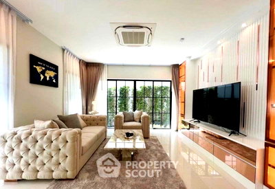 Houses for rent Bangkok : 4-BR House in Saphan Sung (ID 3249047)