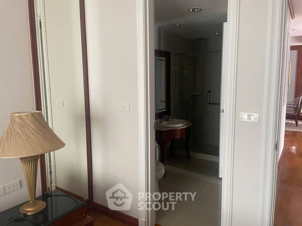 รูป ราคาน่าสนใจ คอนโด 2 ห้องนอน The Bangkok Sukhumvit 43 ใกล้ BTS พร้อมพงษ์ (ID 3258070) - รูปที่ 11/26