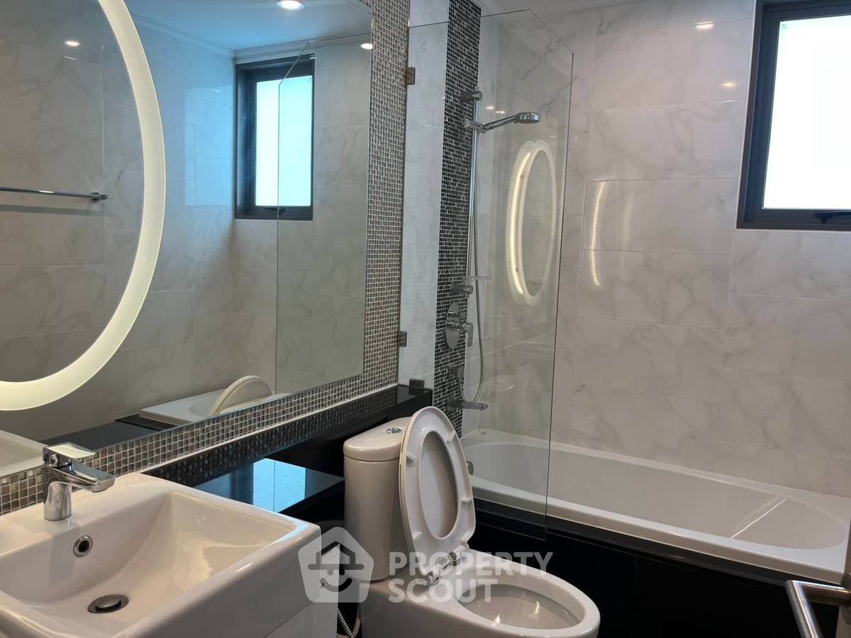 รูป คอนโด 2 ห้องนอน 84 ตร.ม. ที่ Supalai Oriental Sukhumvit 39 ใกล้ MRT เพชรบุรี (ID 2330088) - รูปที่ 7/10