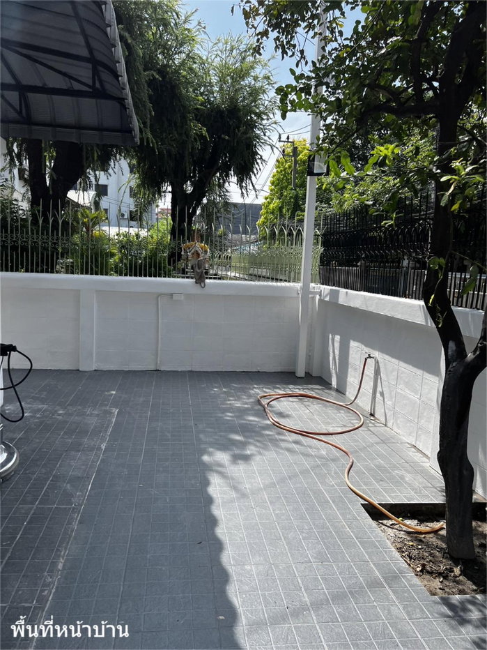 รูป ขายบ้านเดี่ยว 2 ชั้น ลาดพร้าว 94 / 5 ห้องนอน 4 ห้องน้ำ - รูปที่ 2/29